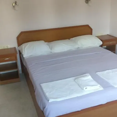 Brooklands 3 Bed Hisaronu شقة