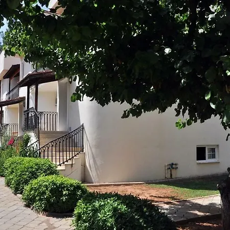 Brooklands 3 Bed Hisaronu * Ovacık